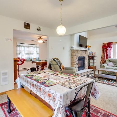 Pet-Friendly Pocono Lake Oasis With Hot Tub! Kültér fotó