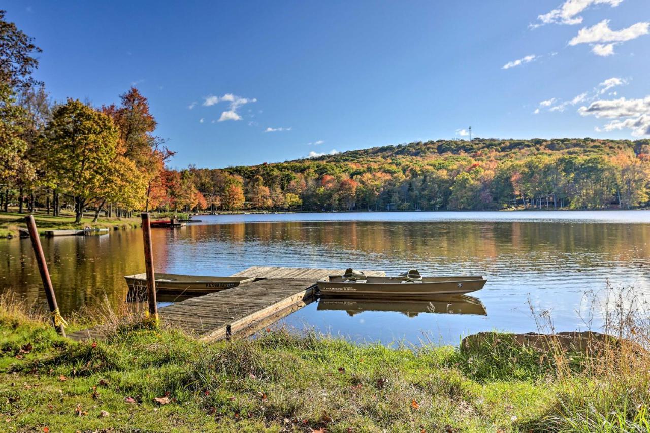 Pet-Friendly Pocono Lake Oasis With Hot Tub! Kültér fotó